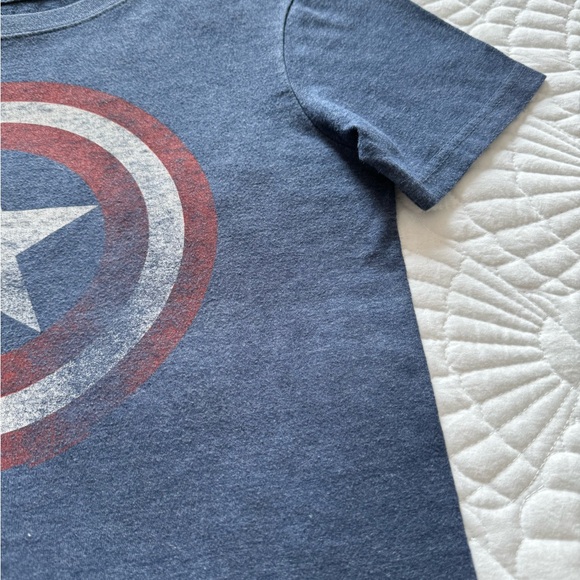 Gap TShirt - Marvel Captain America- Kids Size L (10-11 yrs) - Picture 3 of 11